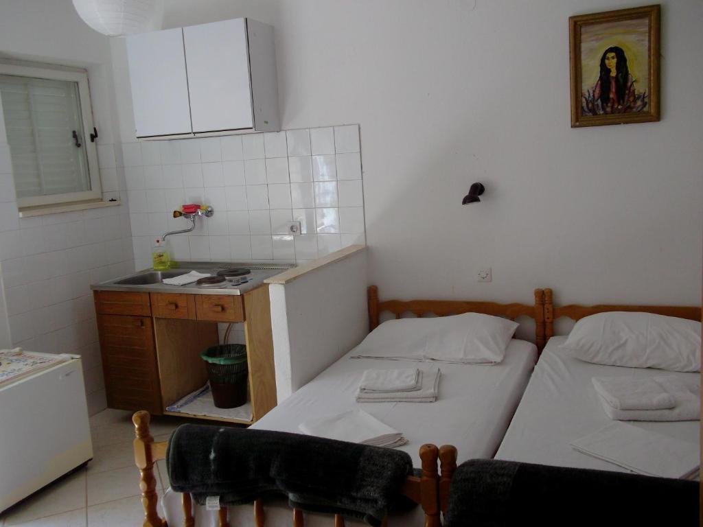 Soline Accommodation Lumbarda Habitación foto